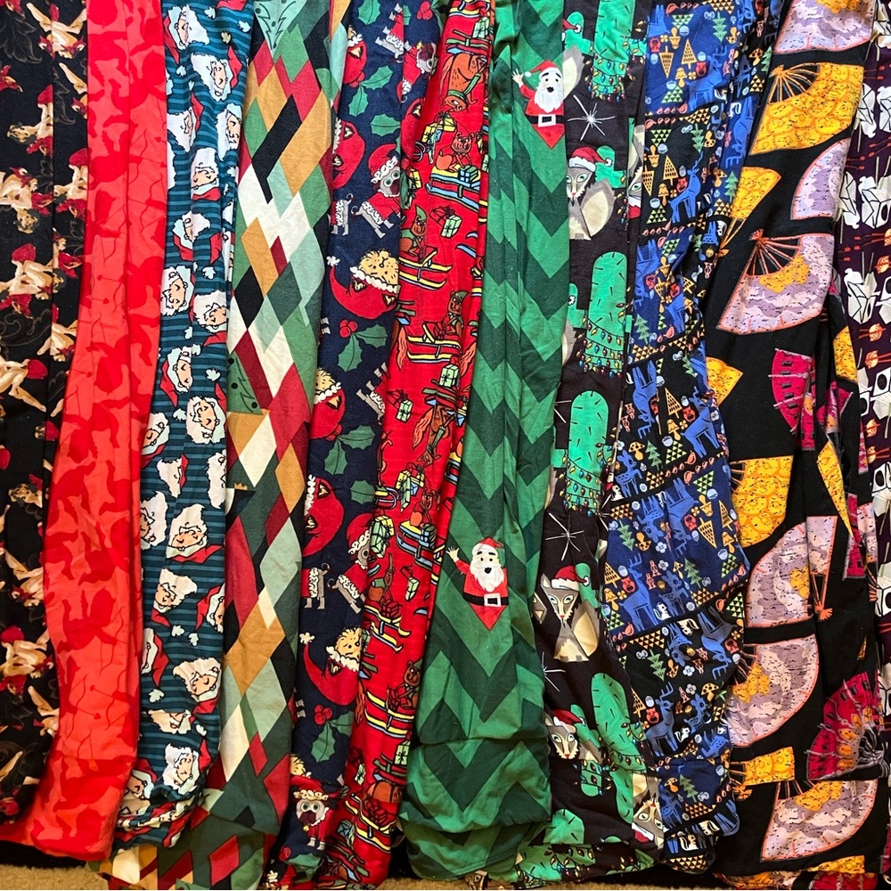 Luluaroe Printed Leggings Soft Lot One Size 13 Seasonal / Holiday